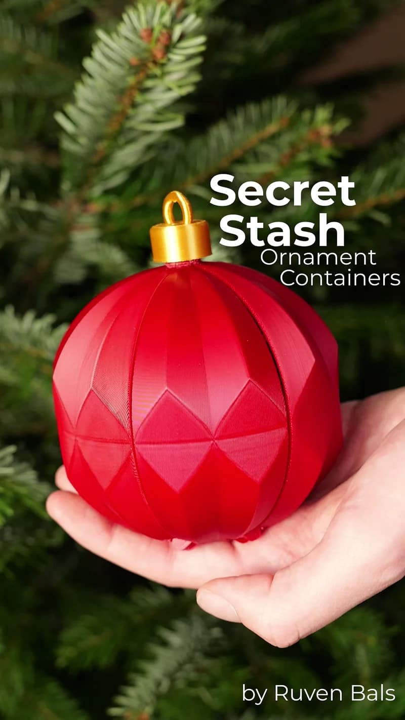 Secret Stash Christmas Tree Ornaments that can hold Gifts 3d model